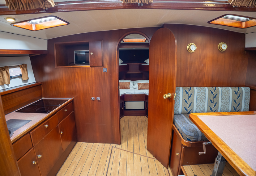 De Driesprong Yachtcharters Interieur Hendrik Wouter 43