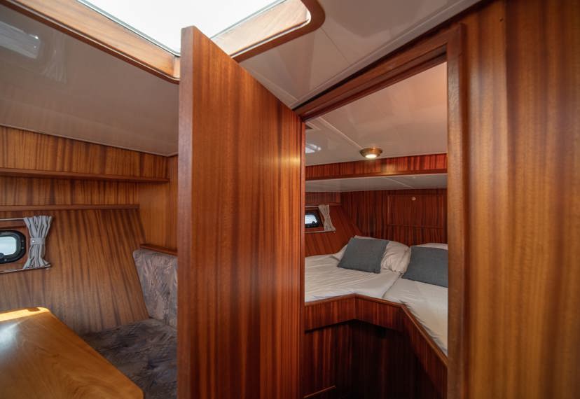 De Driesprong Yachtcharters Interieur Motorjacht Solea 02